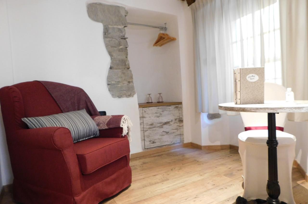 nicomatroomsdomodossola en rooms 011