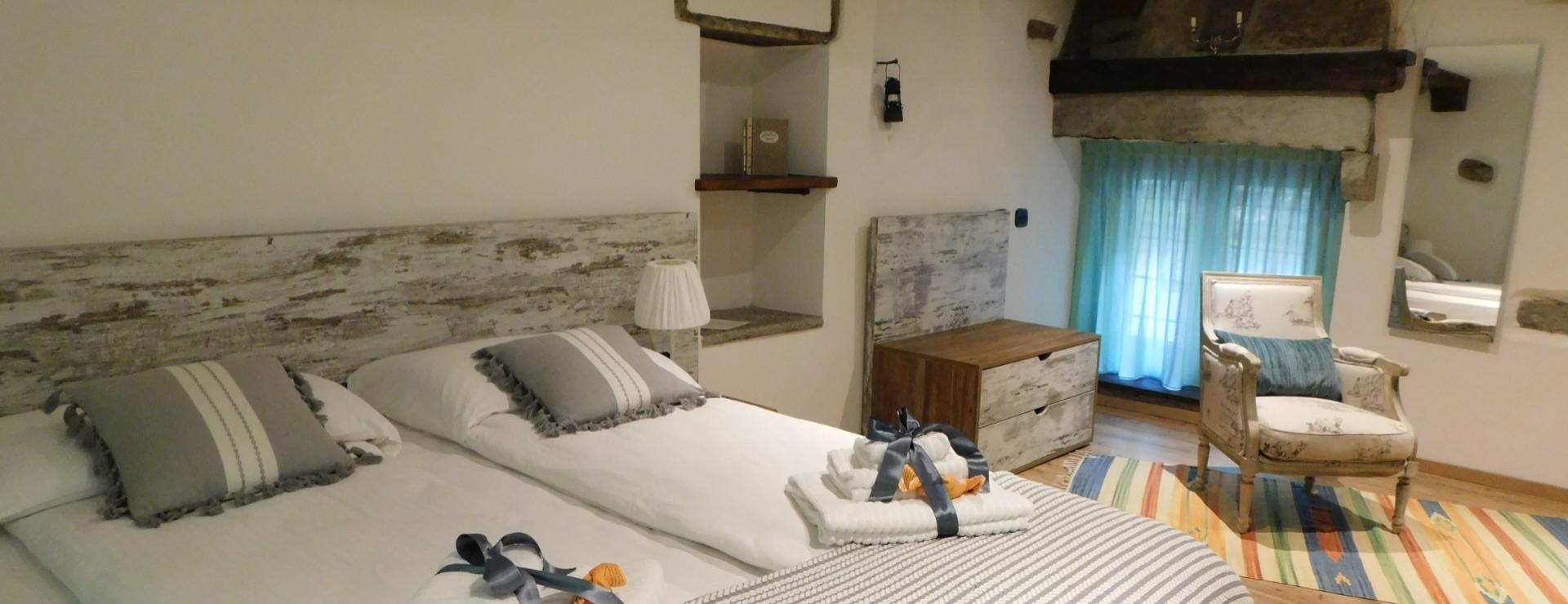 nicomatroomsdomodossola en rooms 007
